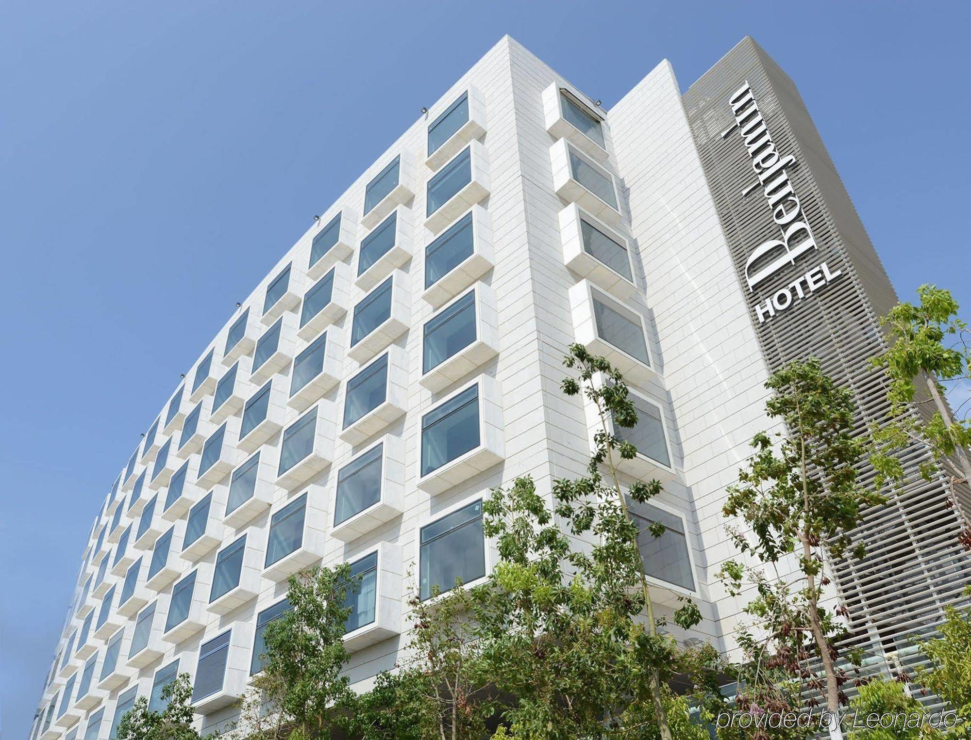 Benjamin Business Hotel Herzelia Buitenkant foto